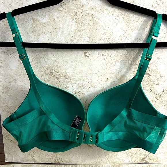 Victoria’s Secret Very Sexy Push up Pigeonnant Bra 34C Bra Green Lacey - Picture 5 of 8